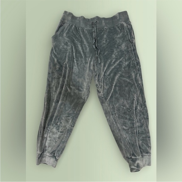 Victoria’s Secret Velour Joggers XL Sage Green Lounge Pants Soft Cozy Athleisure - Picture 2 of 5